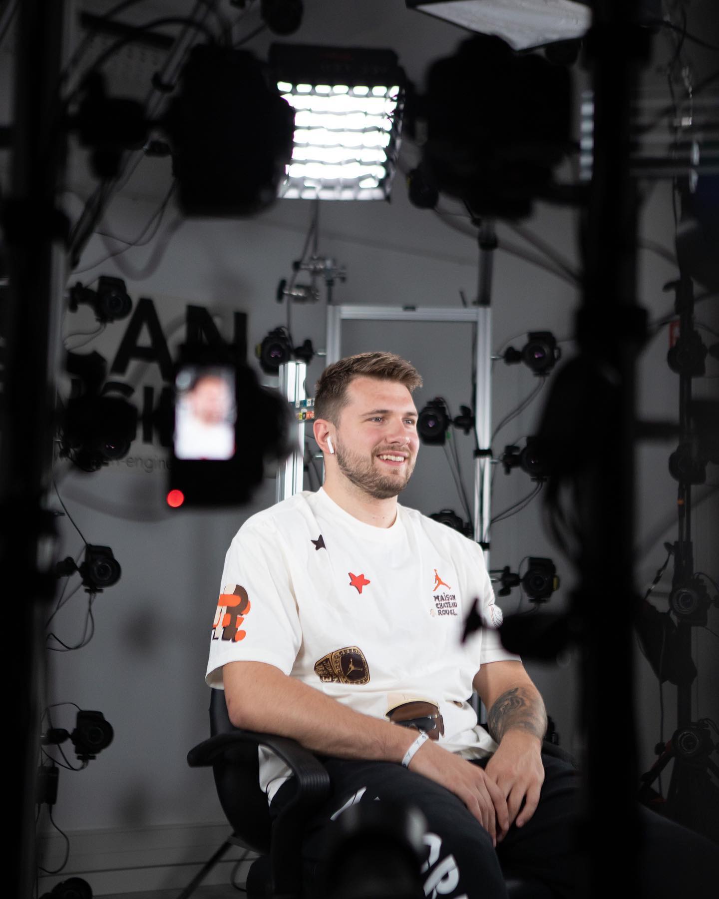 A glimpse of our Photogrammetry Rig in Action featuring Luka Dončić